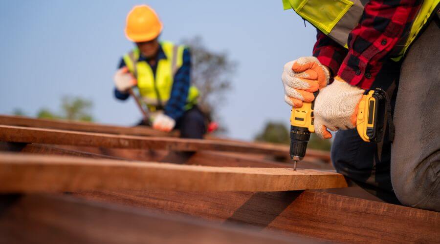 Expert Emergency Roof Repairs services in Friendship, TN